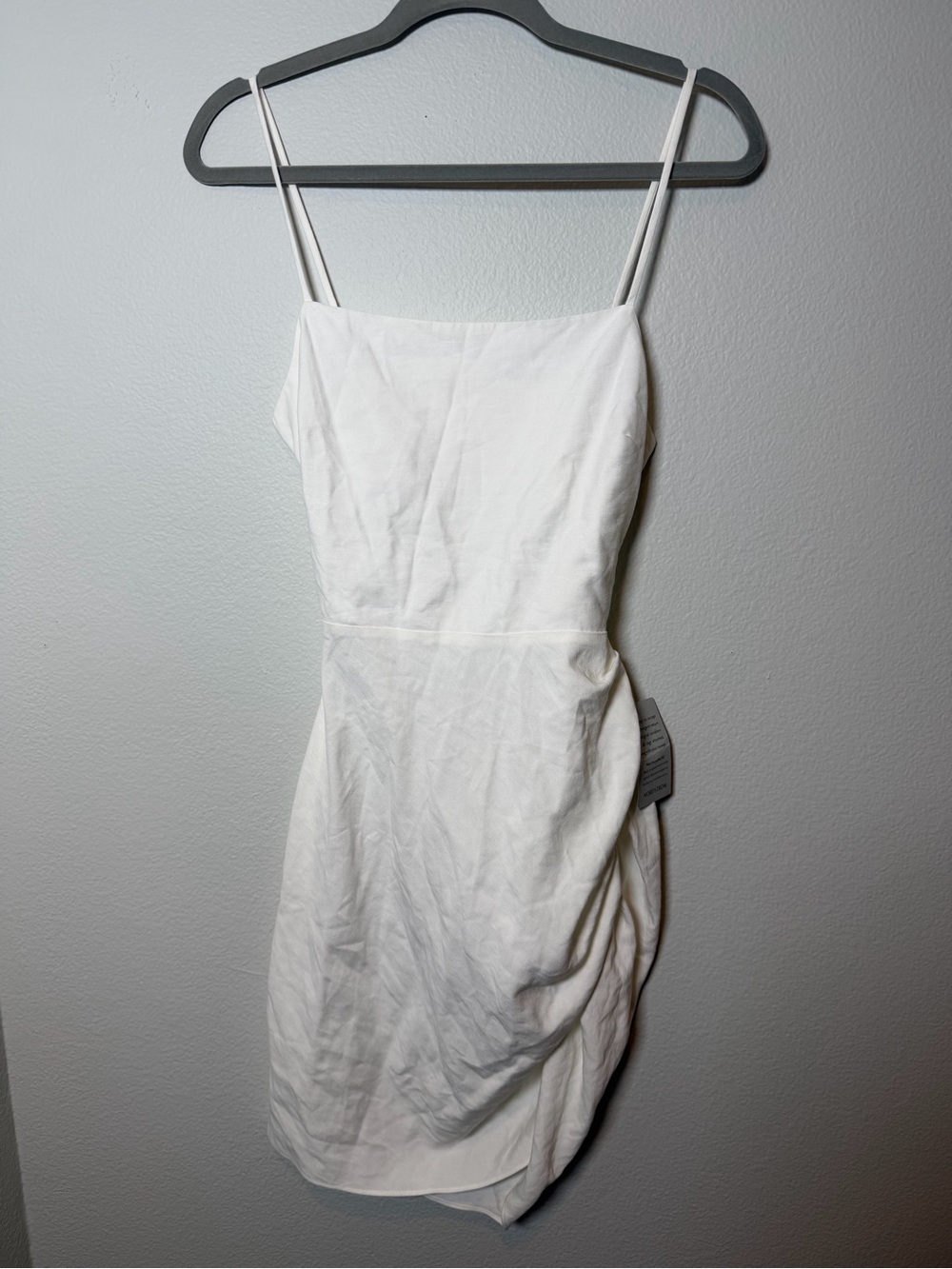 Wayf Bardot Ivory Mini Dress Open Back Side Ruche NWT Size S - Picture 2 of 11
